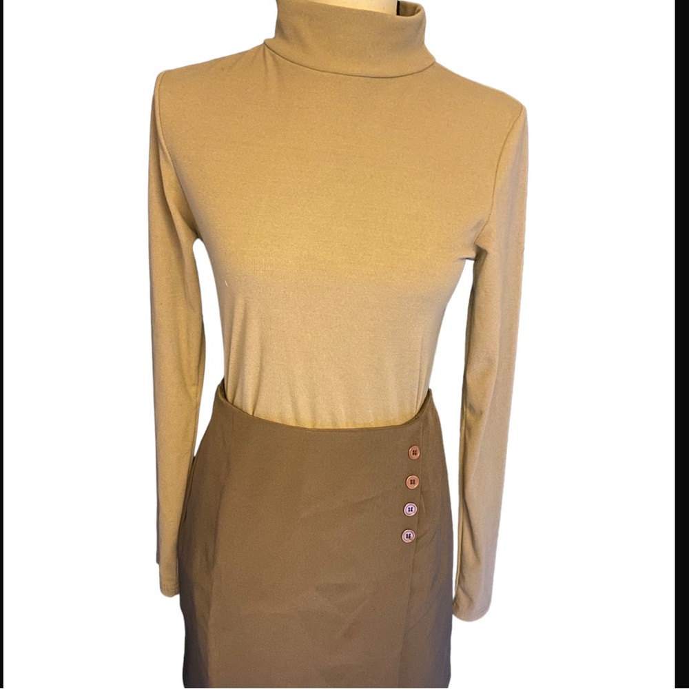 NWOT women’s size S outfit from Dazy SHEIN fall monochromatic colors